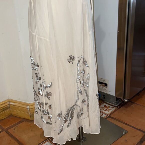 Womens size S dress for events wedding prom cream with beads - Picture 7 of 8